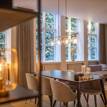 Apartment Deluxe 4 - 3 Bedroom & 2 Bath Copenhagen