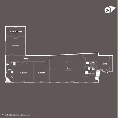 Deluxe 4 - 3 Bedroom & 2 Bath דירה